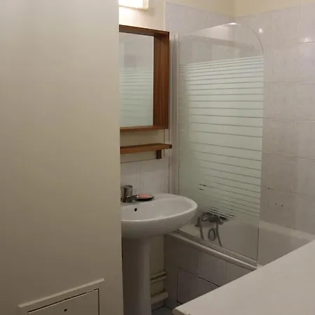 30 M2 A Avec Parking Prive A 25 Min De Paris * Eaubonne