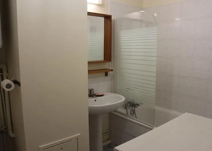 30 M2 A Avec Parking Prive A 25 Min De Paris * Eaubonne