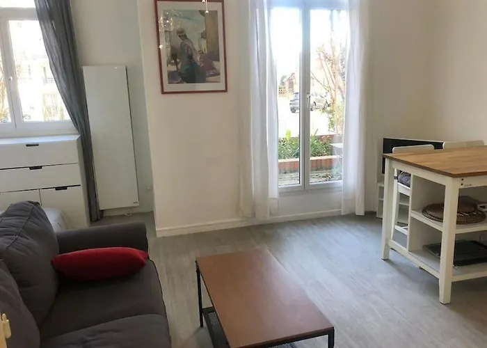 Apartment 30 M2 A Avec Parking Prive A 25 Min De Paris *